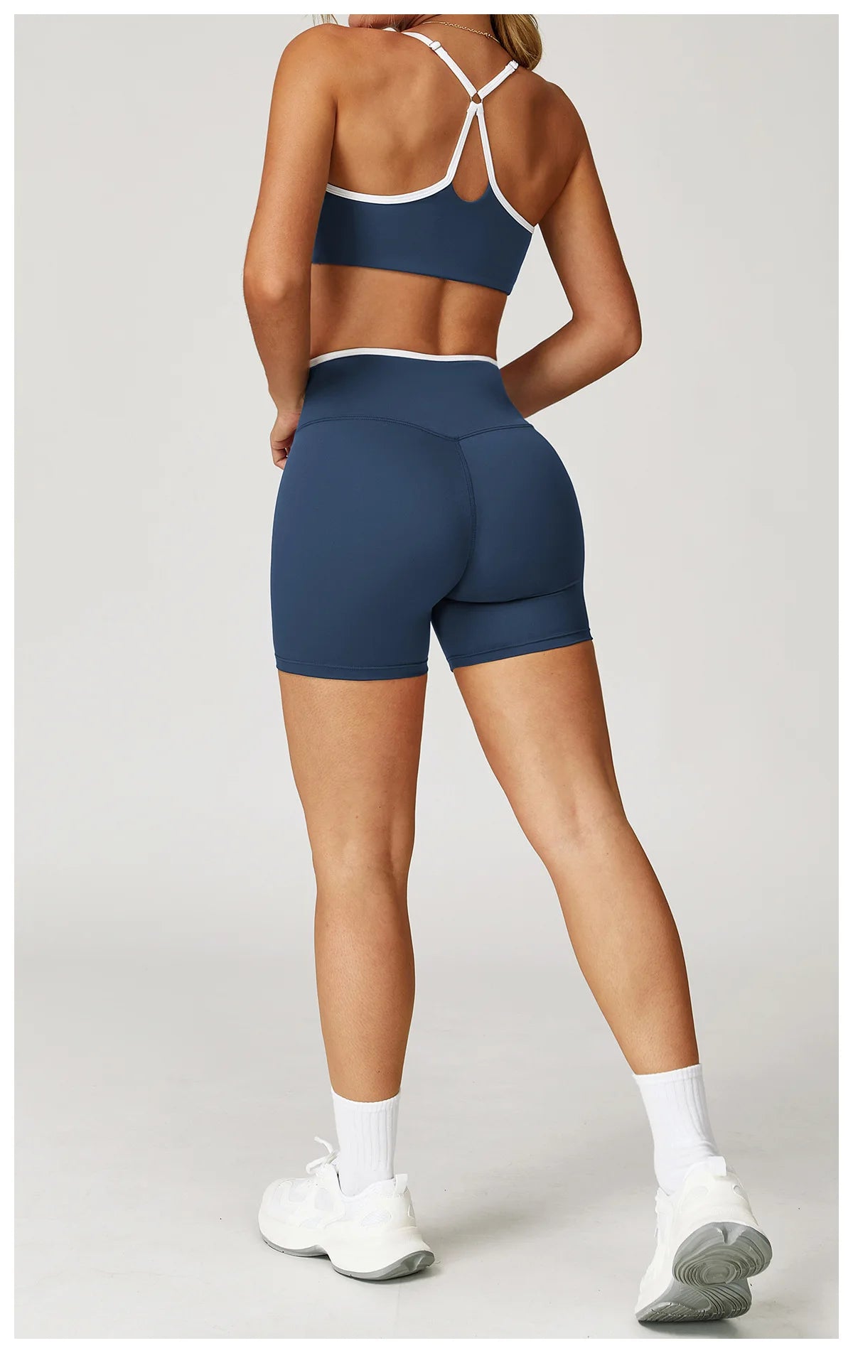 SHOCKPROOF ANTI SWEAT BREATHABLE SPORTSWEAR