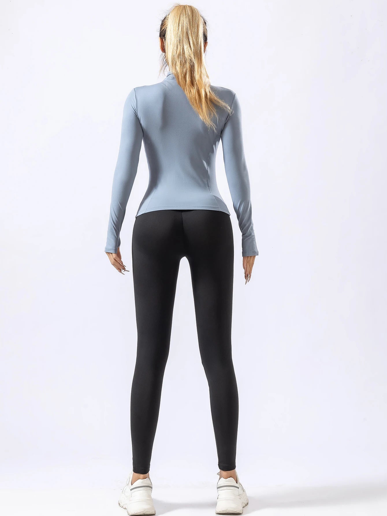 ADVANCED SENSE QUICK DRYING SPORTSWEAR