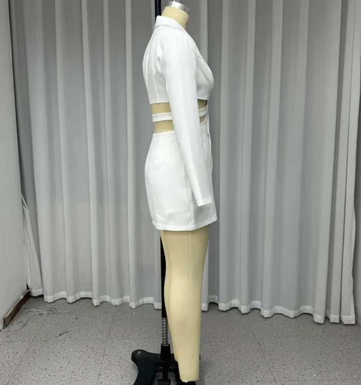 RUFFLE HEM LONG SLEVE BLAZER DRESS