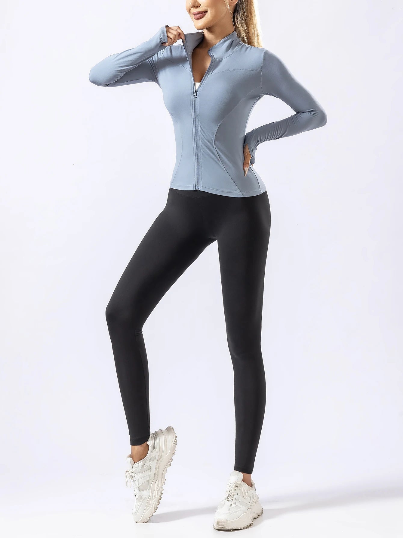 ADVANCED SENSE QUICK DRYING SPORTSWEAR