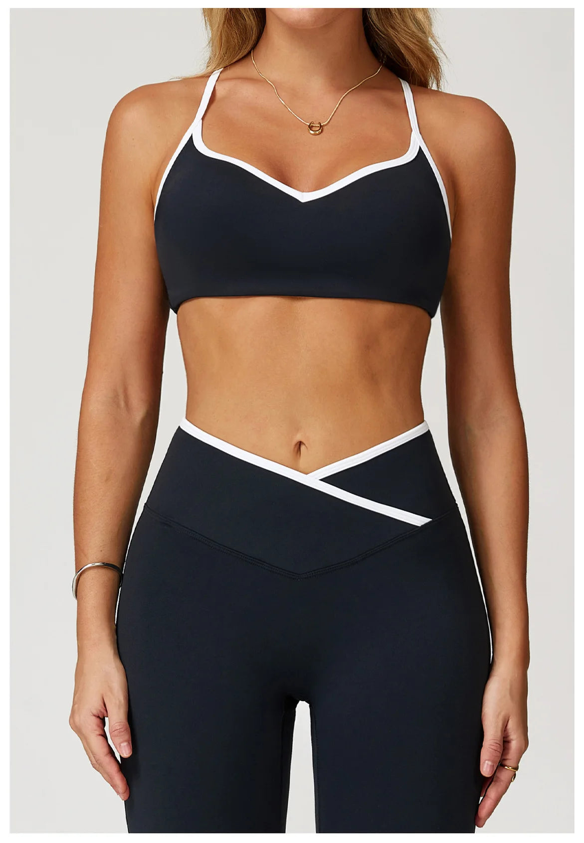 SHOCKPROOF ANTI SWEAT BREATHABLE SPORTSWEAR