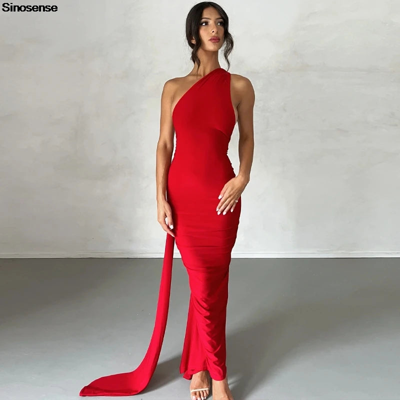 RUCHED SLIM BODYCON DRESS