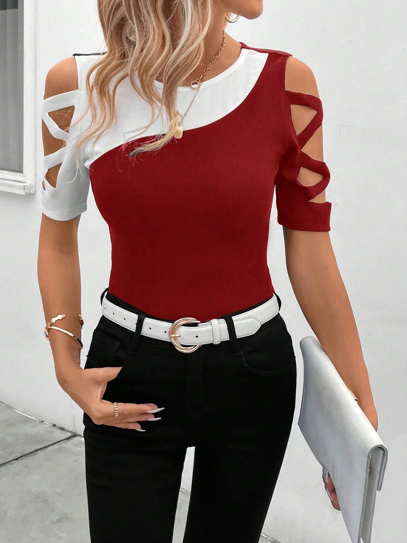 COLOR BLOCK CROSS OFF SHOULDER BOTTOM