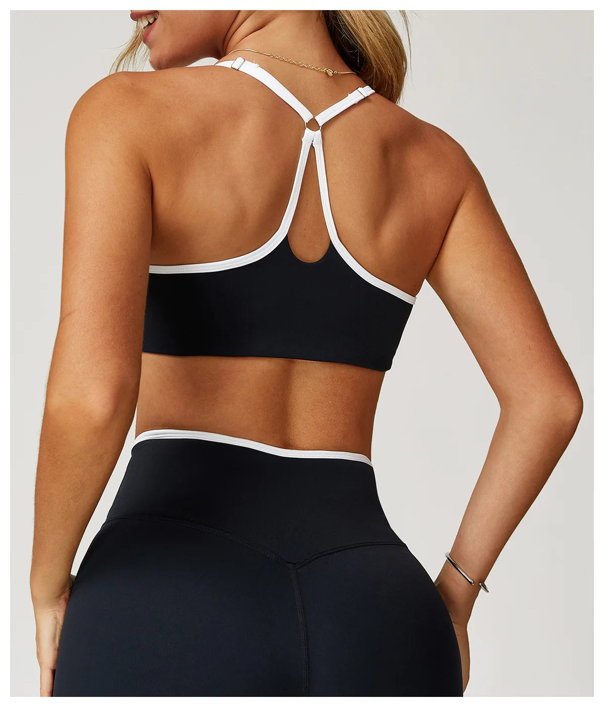 SHOCKPROOF ANTI SWEAT BREATHABLE SPORTSWEAR