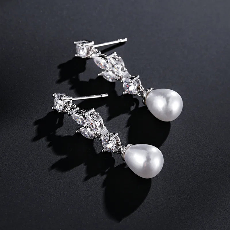 Business Gorgeous Imitation Pearl Ear studs Sweet Romantic Style Earrings Banquet Anniversary Earrings Female