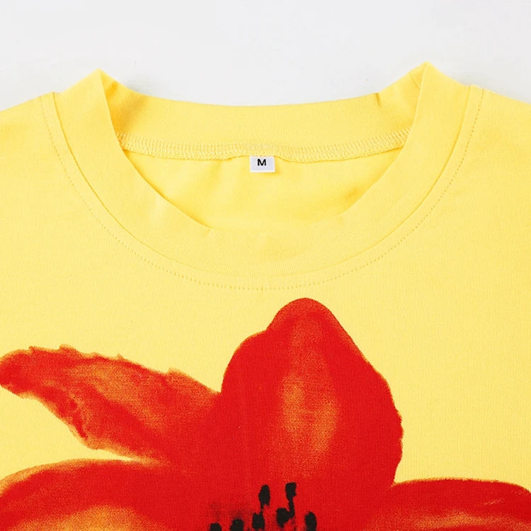 CONTRAST COLOR FLORAL CROP TOP