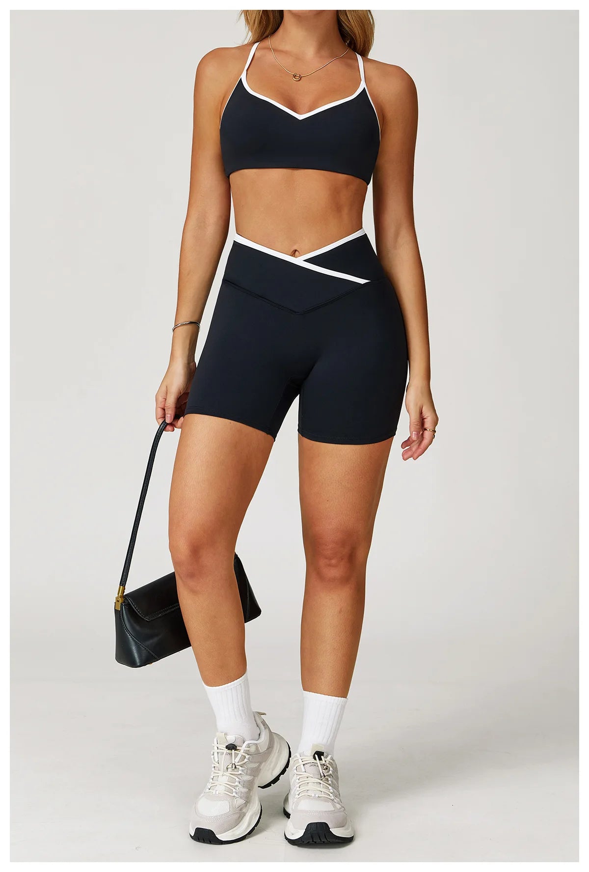 SHOCKPROOF ANTI SWEAT BREATHABLE SPORTSWEAR