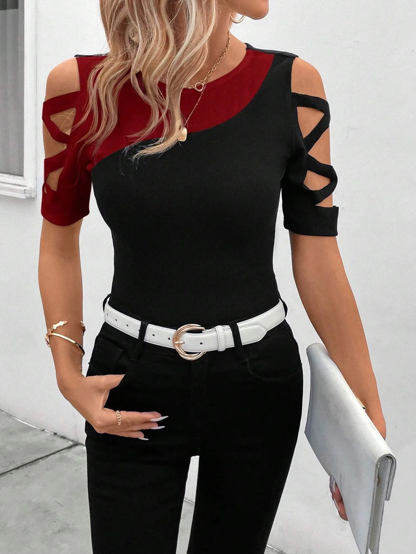COLOR BLOCK CROSS OFF SHOULDER BOTTOM